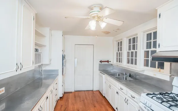 $850,000 | 1010 Highmarket Street, Georgetown, SC 29440