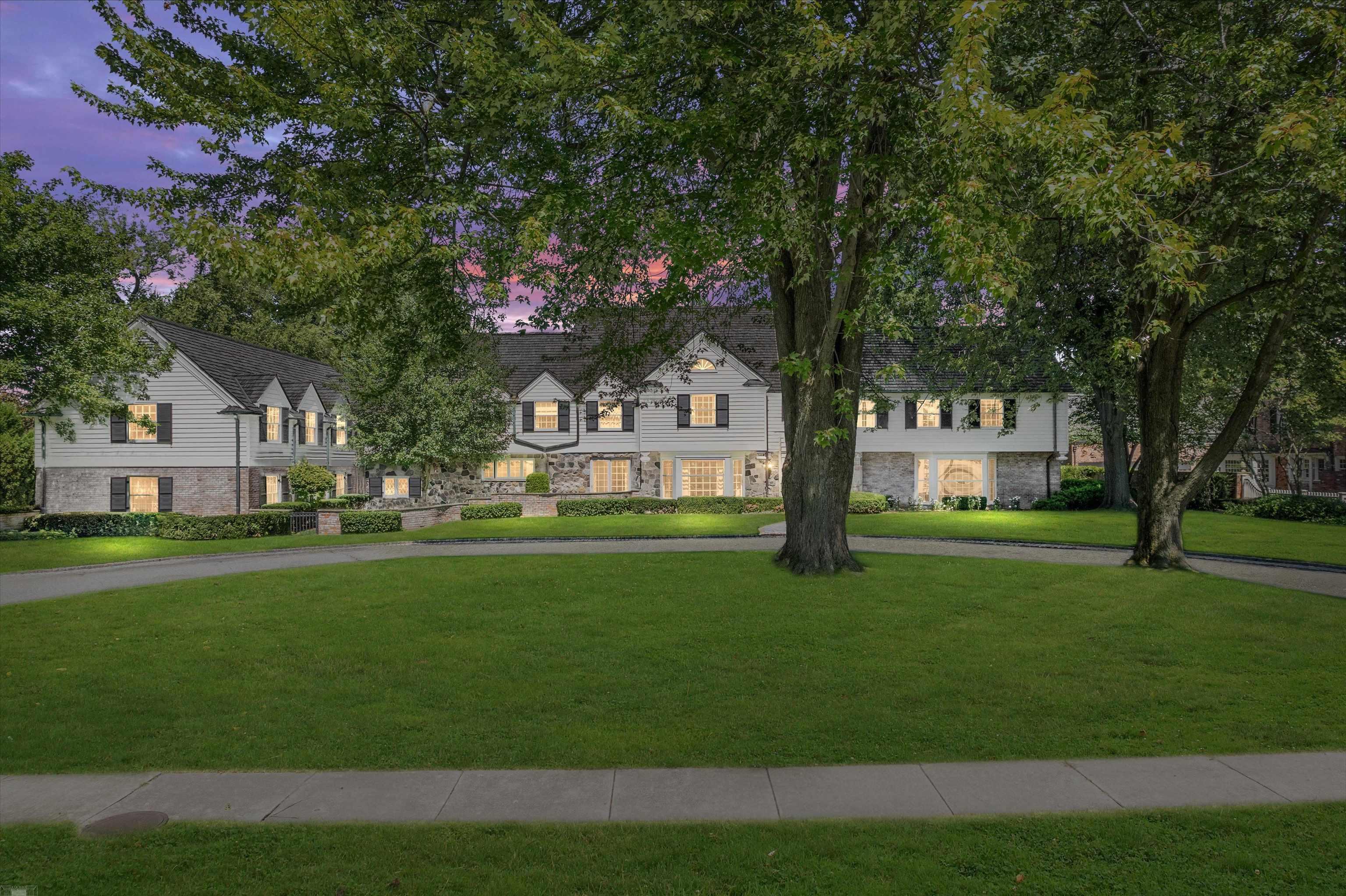 382 Provencal Road Grosse Pointe Farms, MI 48236 - Photo 2 of 95