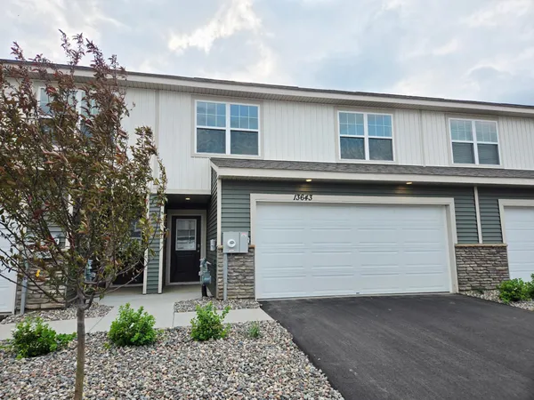 $325,000 | 13728 Kaylemore Trail, Rosemount, MN 55068