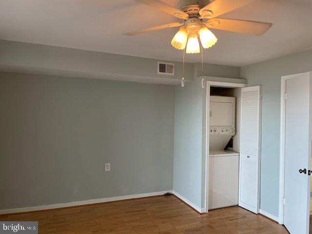 10 B Queen Elizabeth Court Chester, MD 21619 - Photo 12 of 20 Stackable washer/dryer