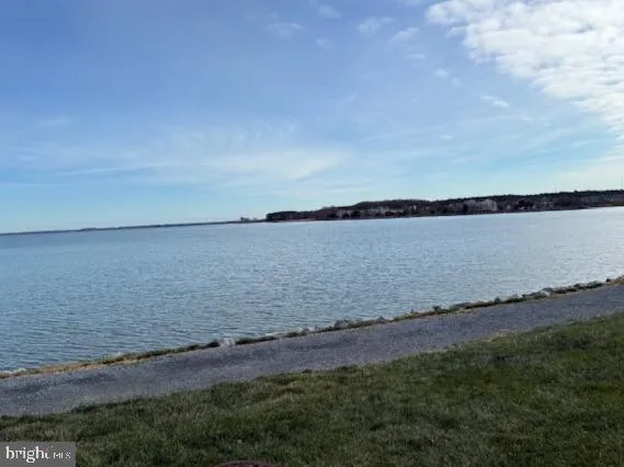 $2,200 | 10 B Queen Elizabeth Court, Chester, MD 21619