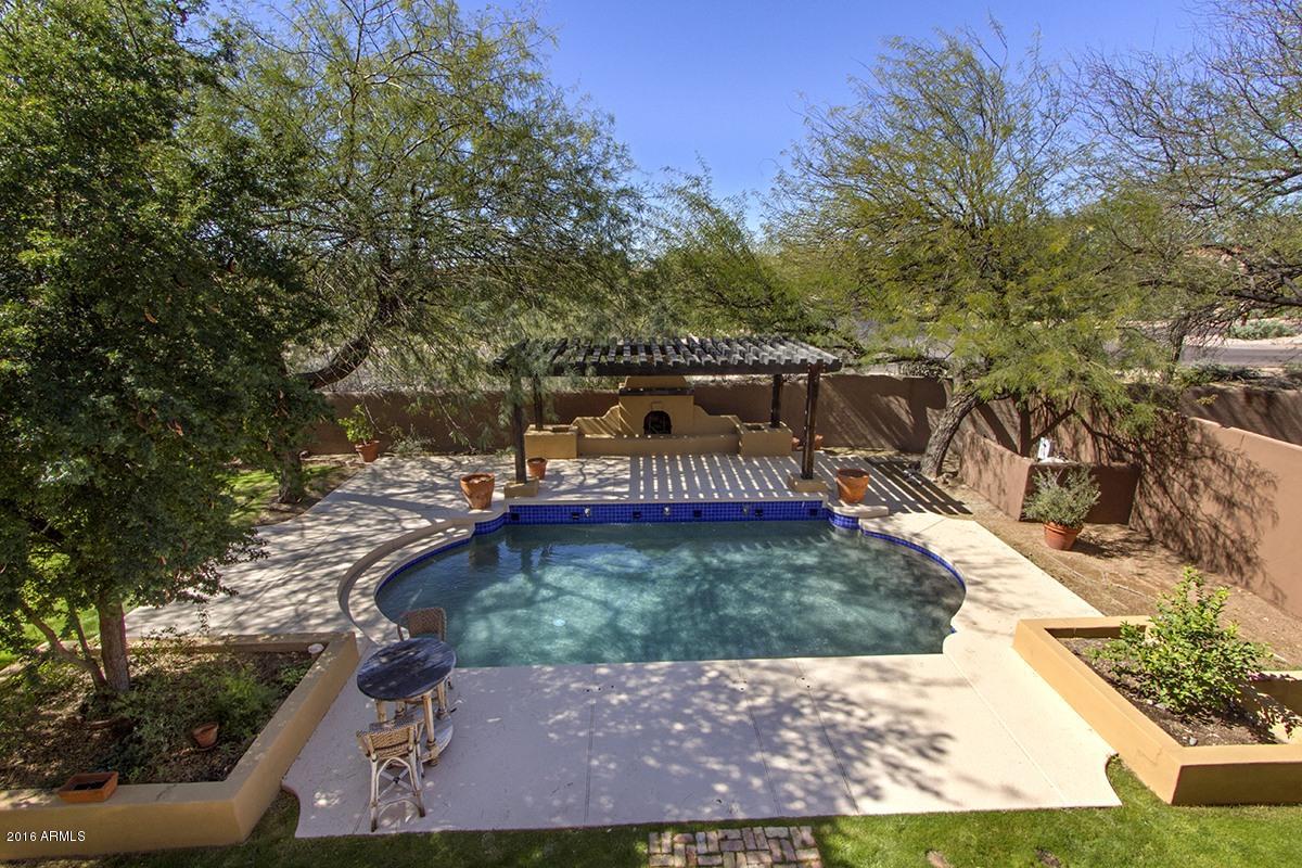 9096 East Mountain Spring Road Scottsdale, AZ 85255 - Photo 19 of 42 Resort Backyard with Pool