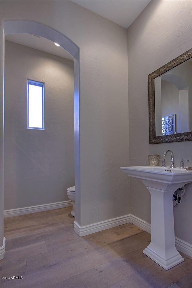 9096 East Mountain Spring Road Scottsdale, AZ 85255 - Photo 33 of 42 Powder Room