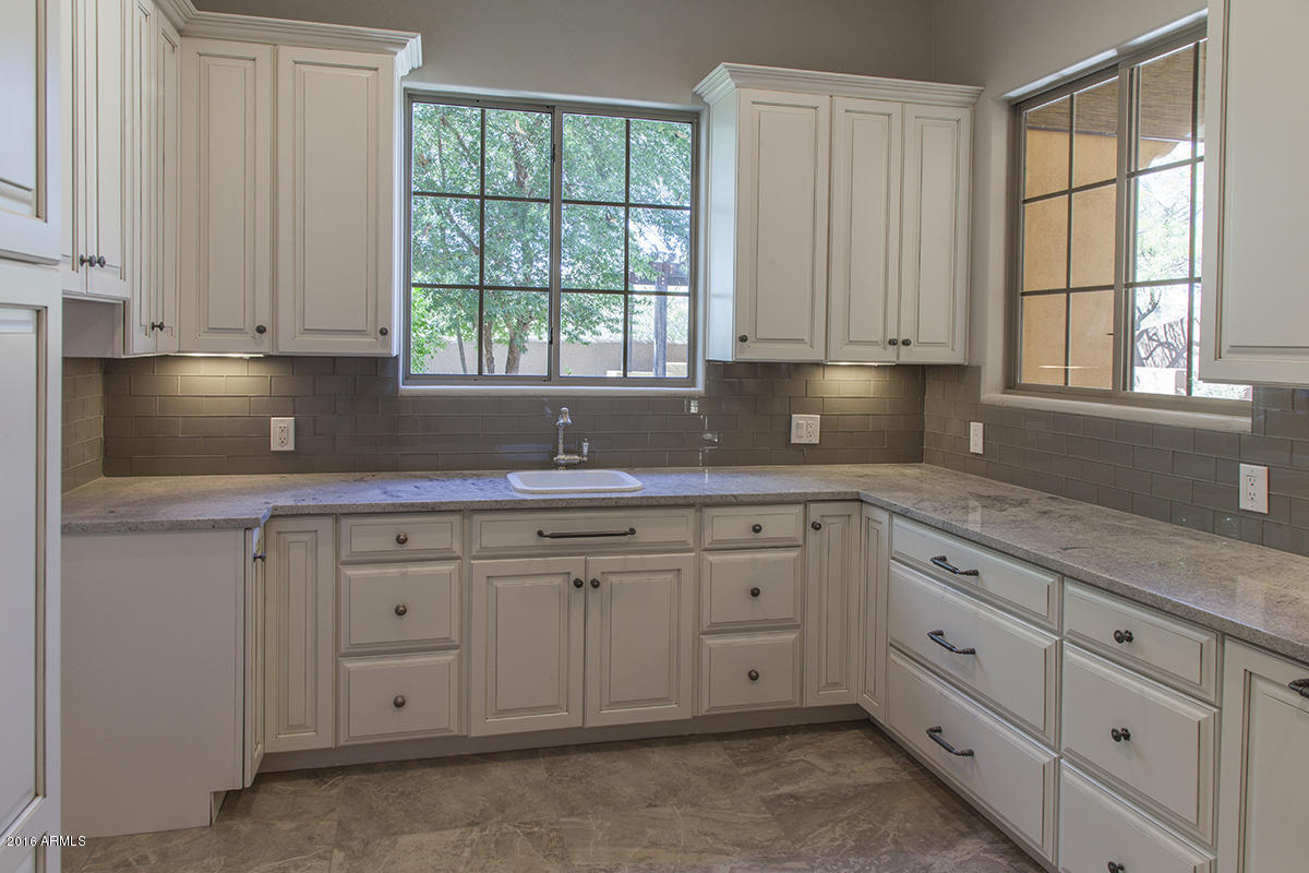 9096 East Mountain Spring Road Scottsdale, AZ 85255 - Photo 5 of 42 LaundryRoom_3201