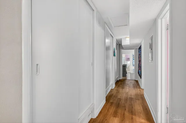 $599,900 | 8 Manor Drive, Pensacola, FL 32507