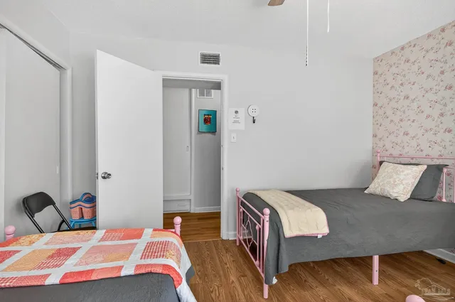 $599,900 | 8 Manor Drive, Pensacola, FL 32507