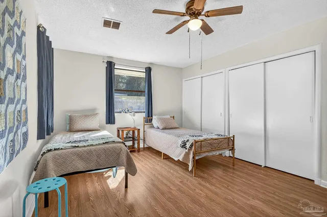 $599,900 | 8 Manor Drive, Pensacola, FL 32507