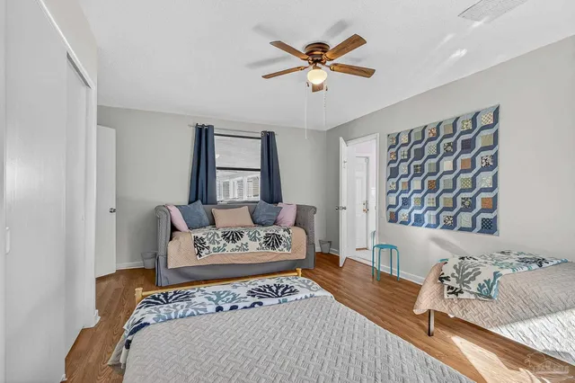 $599,900 | 8 Manor Drive, Pensacola, FL 32507