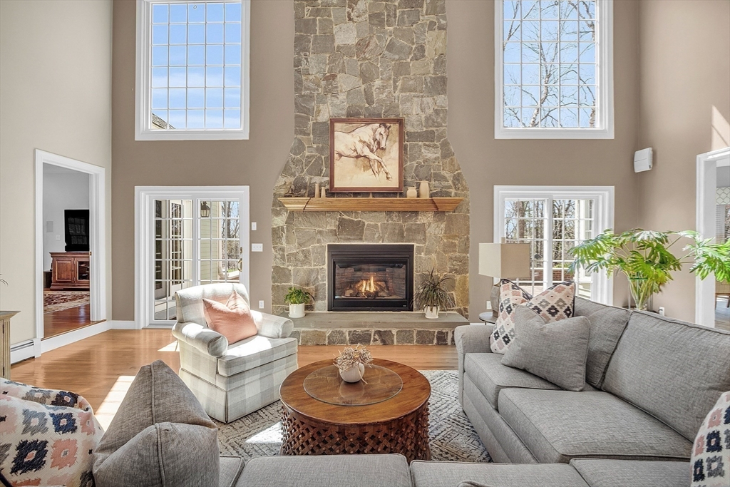 97 Windkist Farm Road North Andover, MA 01845 - Photo 8 of 42 Gallery Image 8