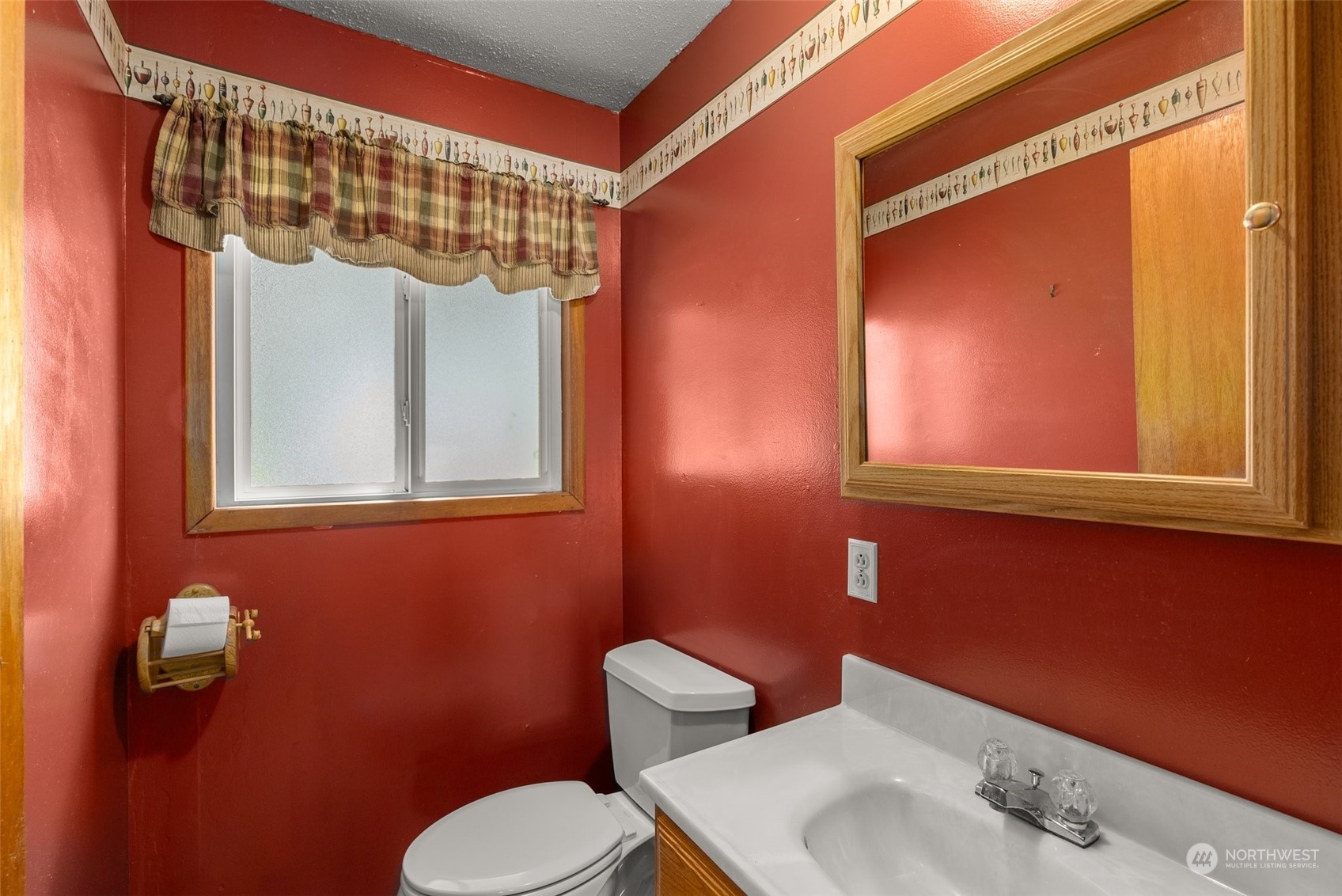 148 Young Road Randle, WA 98377 - Photo 13 of 35 Gallery Image 13