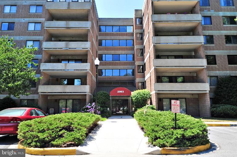 2903 Fallstaff Road, Unit 502 Baltimore, MD 21209 - Photo 6 of 16 Exterior (Front)