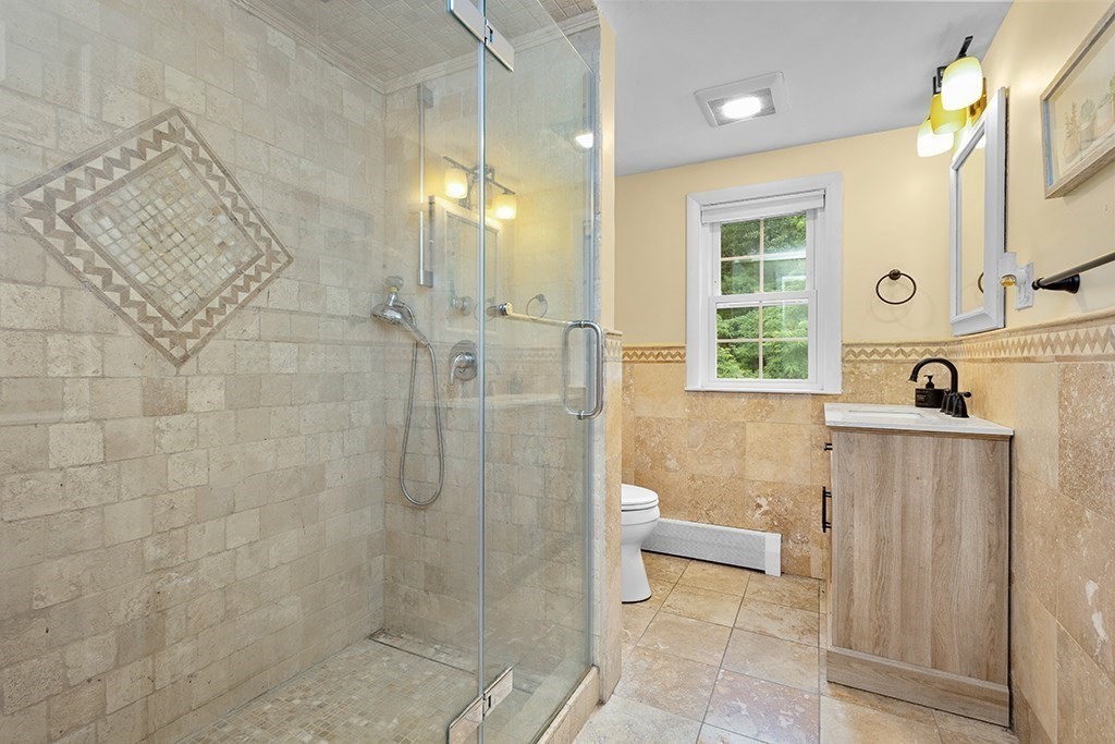 73 High Street Medfield, MA 02052 - Photo 24 of 38