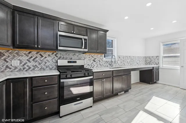 $194,149 | 1025 Wallace Street, Gary, IN 46404