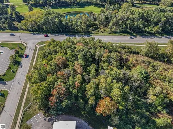 $500,000 | 0 Perry Avenue, Big Rapids, MI 49307