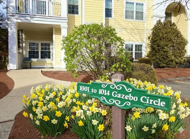 $585,000 | 1014 Gazebo Circle, Unit 1014, Reading, MA 01867