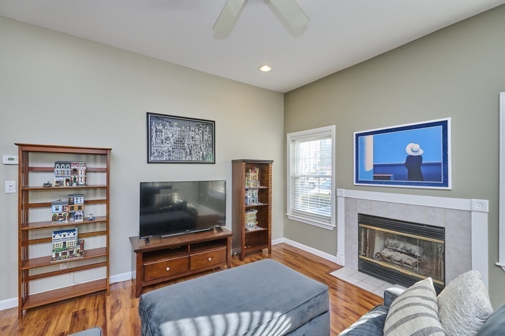 1014 Gazebo Circle, Unit 1014 Reading, MA 01867 - Photo 11 of 23