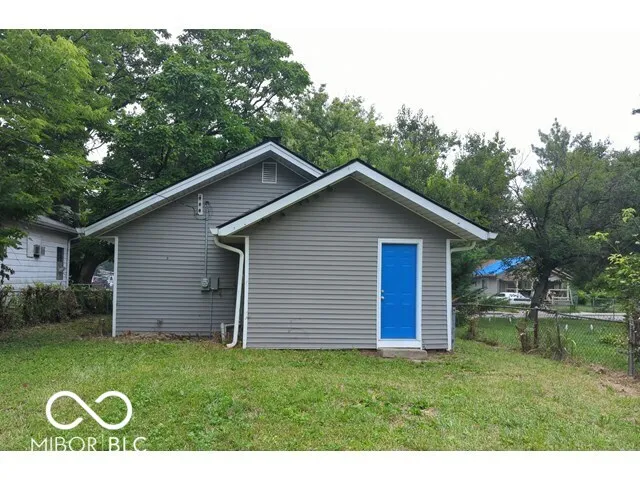 $109,500 | 2907 Forest Manor Avenue, Indianapolis, IN 46218