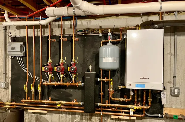 $764,500 | 100 Bass Harbor Road, Southwest Harbor, ME 04679