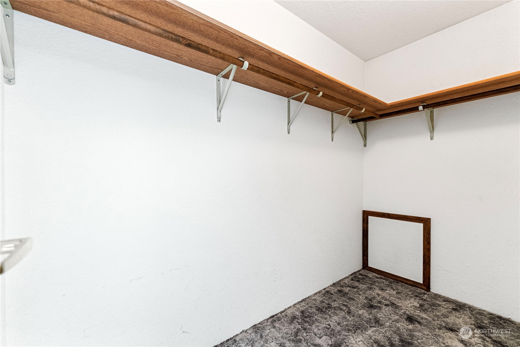 10 Pogue Road Okanogan, WA 98840 - Photo 24 of 40 a view of small space with empty racks