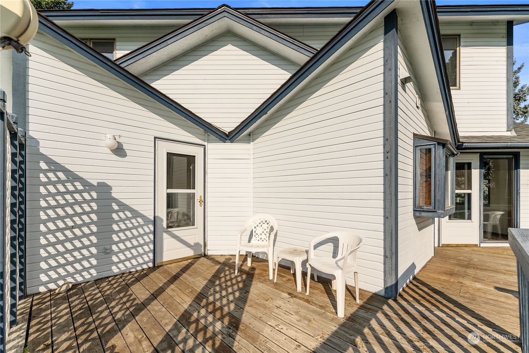 10 Pogue Road Okanogan, WA 98840 - Photo 36 of 40 a view of a wooden chairs on the deck