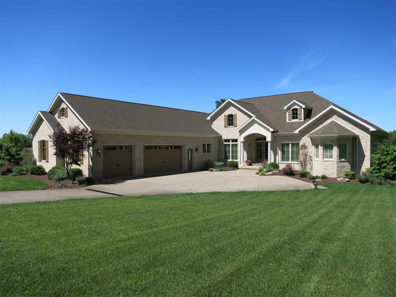 1777 North Center Road Boonville, IN 47601 - Photo 1 of 29 Gallery Image 1