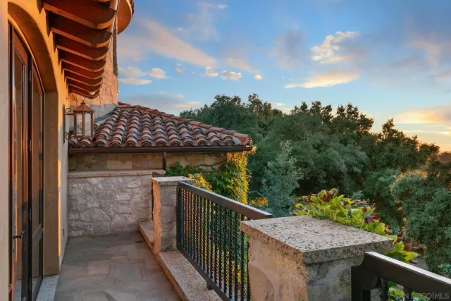 a view of a patio on the balcony