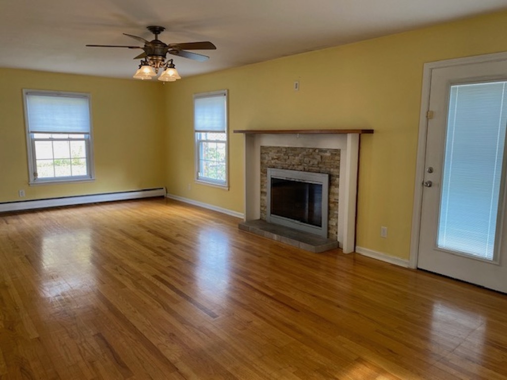 3410 Heritage Road Columbus, IN 47203 - Photo 6 of 48 Gallery Image 6