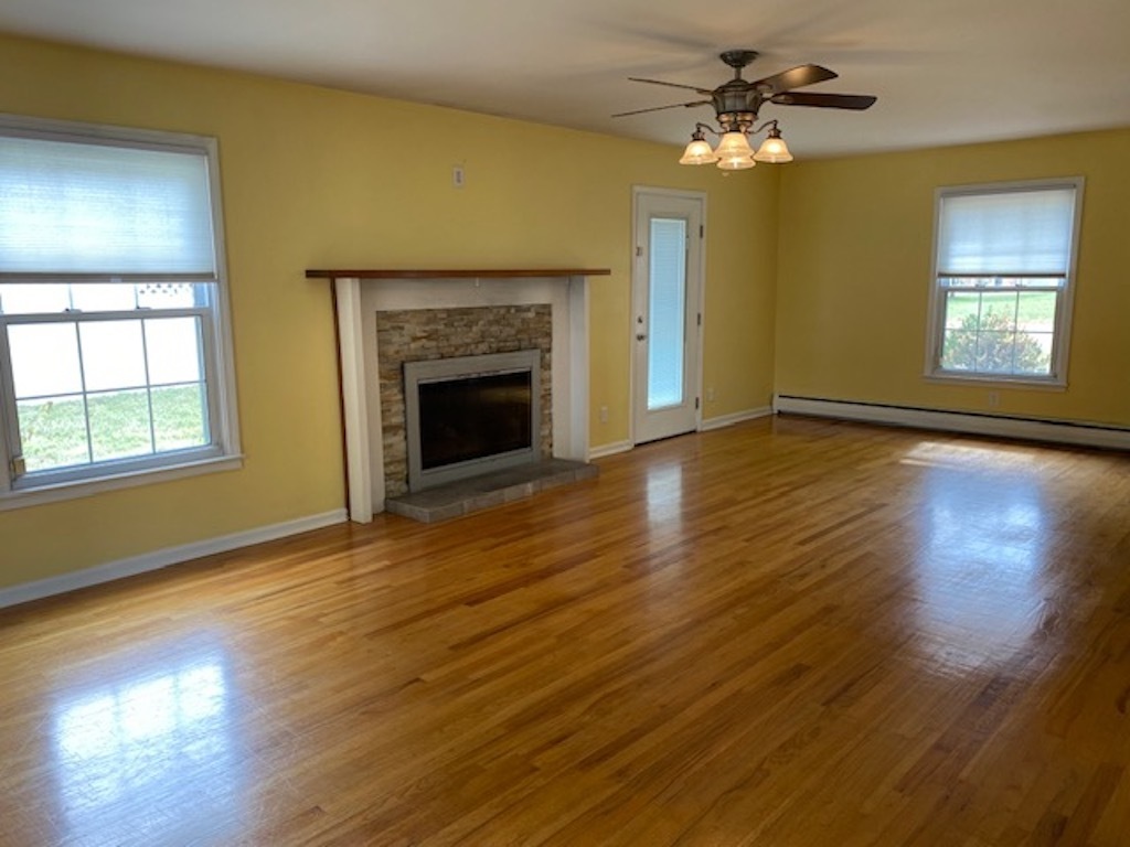 3410 Heritage Road Columbus, IN 47203 - Photo 10 of 48 Gallery Image 10
