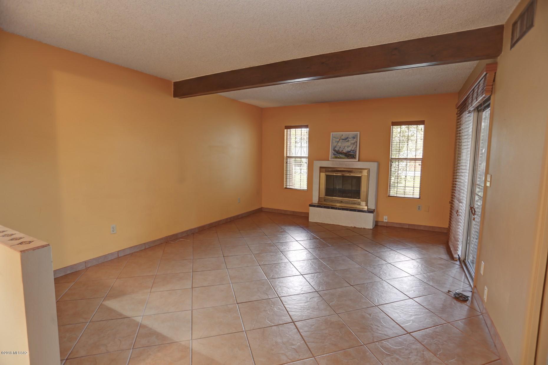 3750 North Country Club Road, Unit 2 Tucson, AZ 85716 - Photo 5 of 19