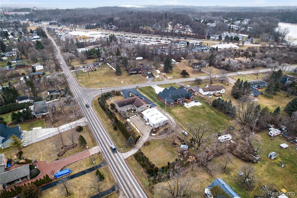 7975 Bendix Road Brighton, MI 48114 - Photo 82 of 90 Gallery Image 82