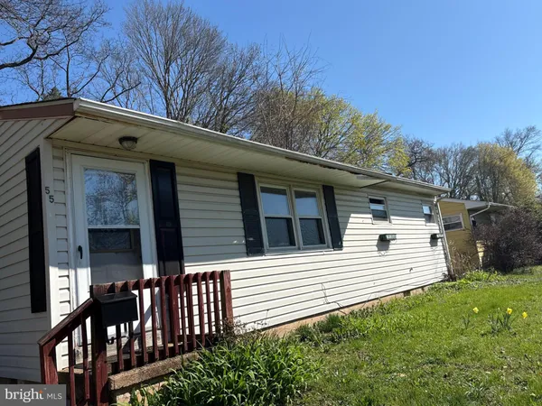 $285,000 | 55 St John Drive, Wilmington, DE 19808