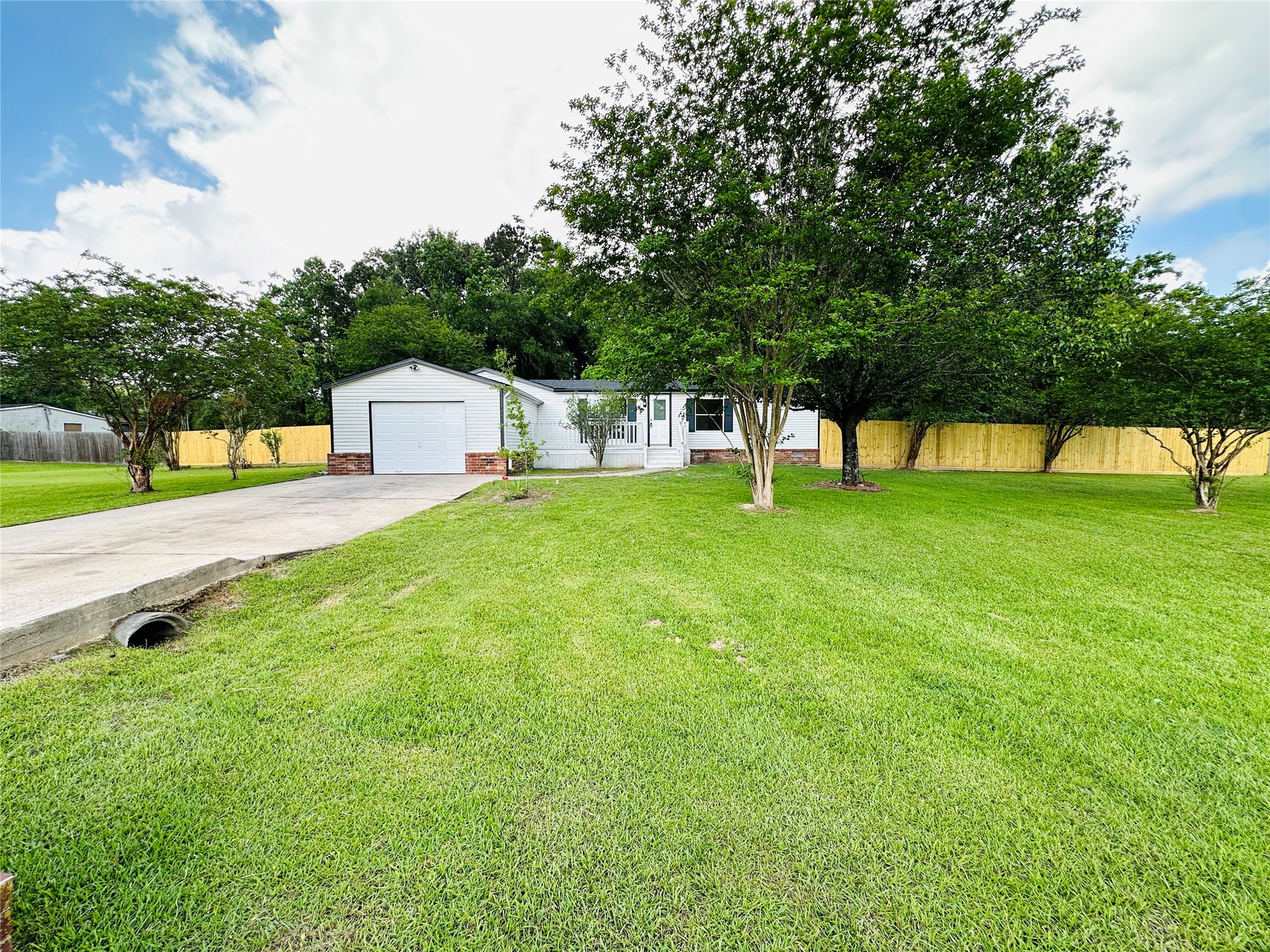 16344 Lone Star Ranch Drive Conroe, TX 77302 - Photo 1 of 36