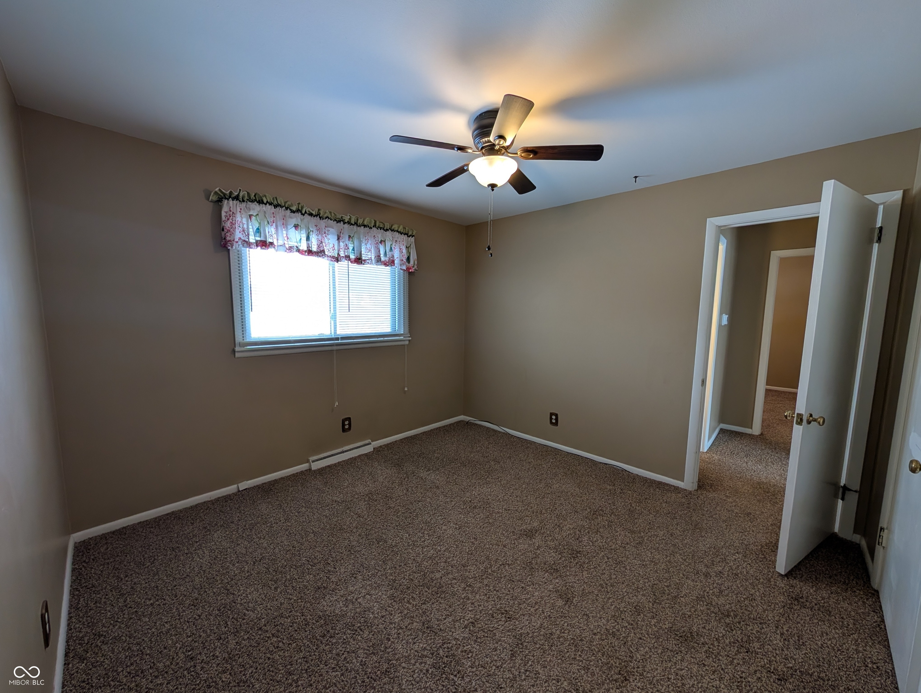 1604 27th Street Columbus, IN 47201 - Photo 18 of 53