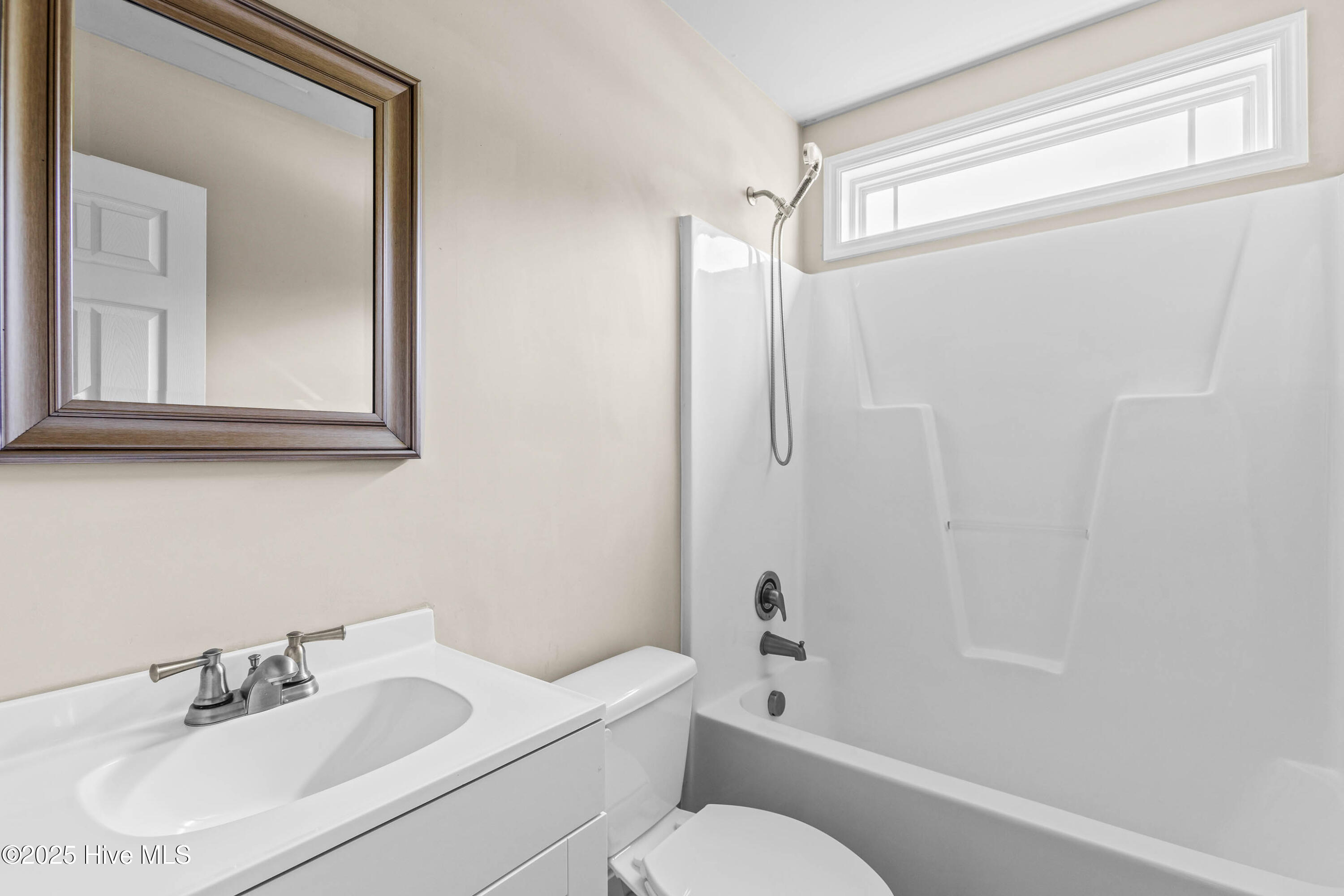 320 Hawks Bluff Drive New Bern, NC 28560 - Photo 21 of 30 21 (13)