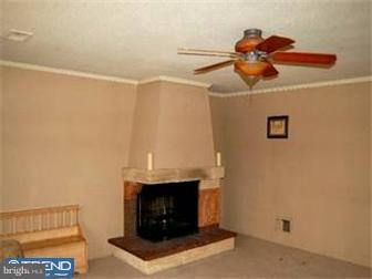 3801 Millbrook Road Philadelphia, PA 19154 - Photo 3 of 6 Gallery Image 3