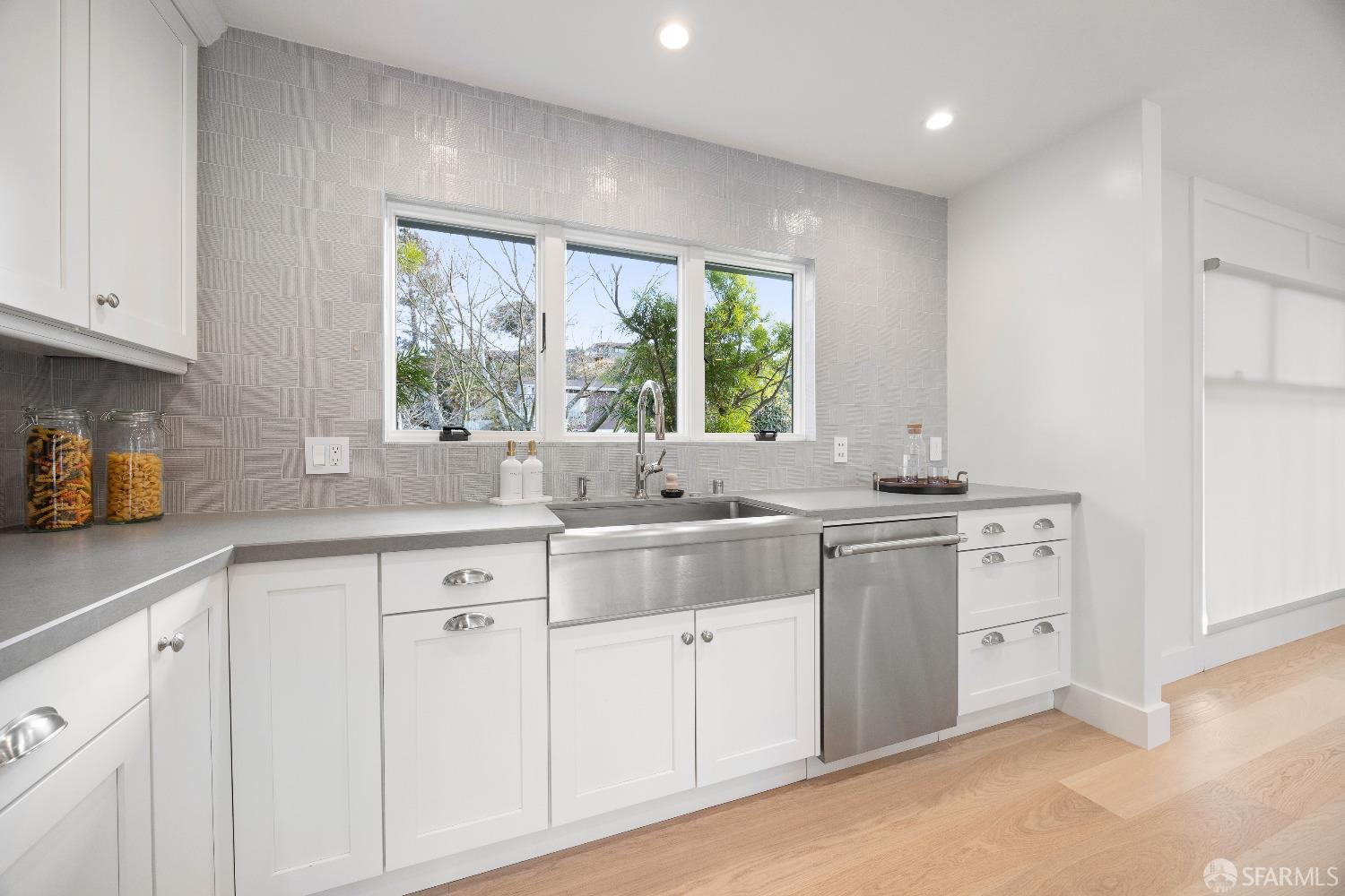 1270 Roble Road Millbrae, CA 94030 - Photo 19 of 61