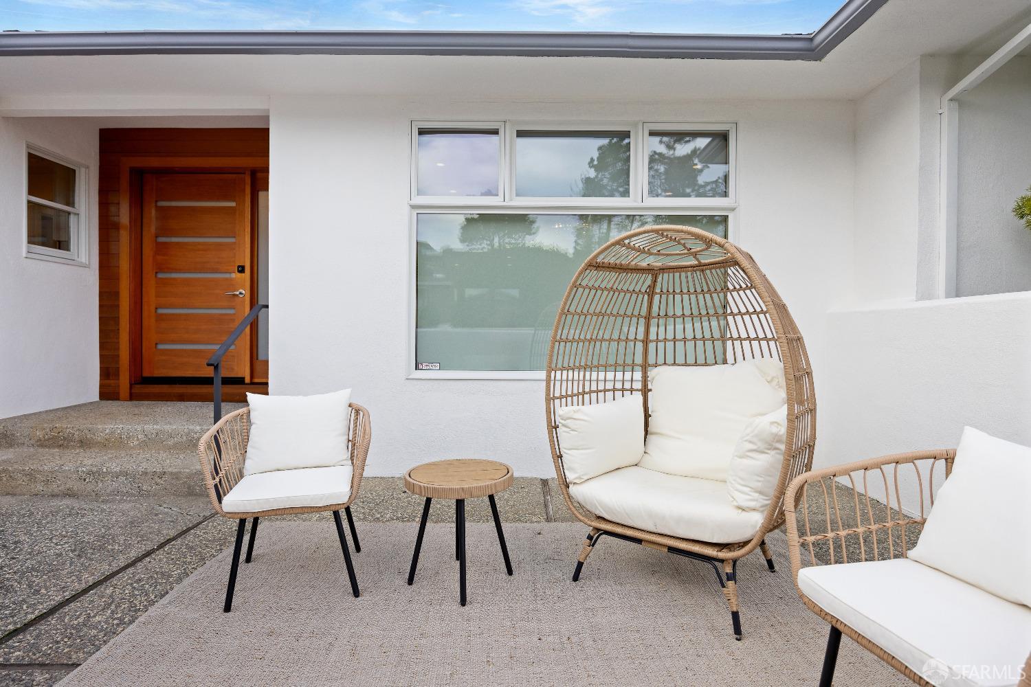 1270 Roble Road Millbrae, CA 94030 - Photo 4 of 61