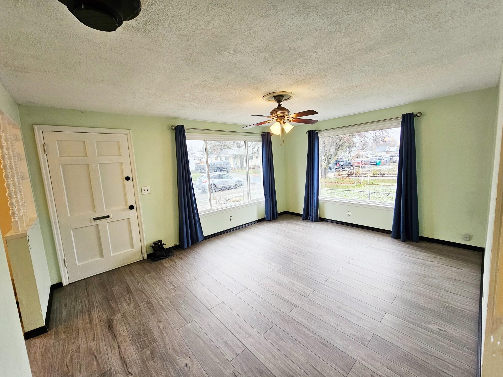 1024 East Queen Avenue Spokane, WA 99207 - Photo 6 of 11