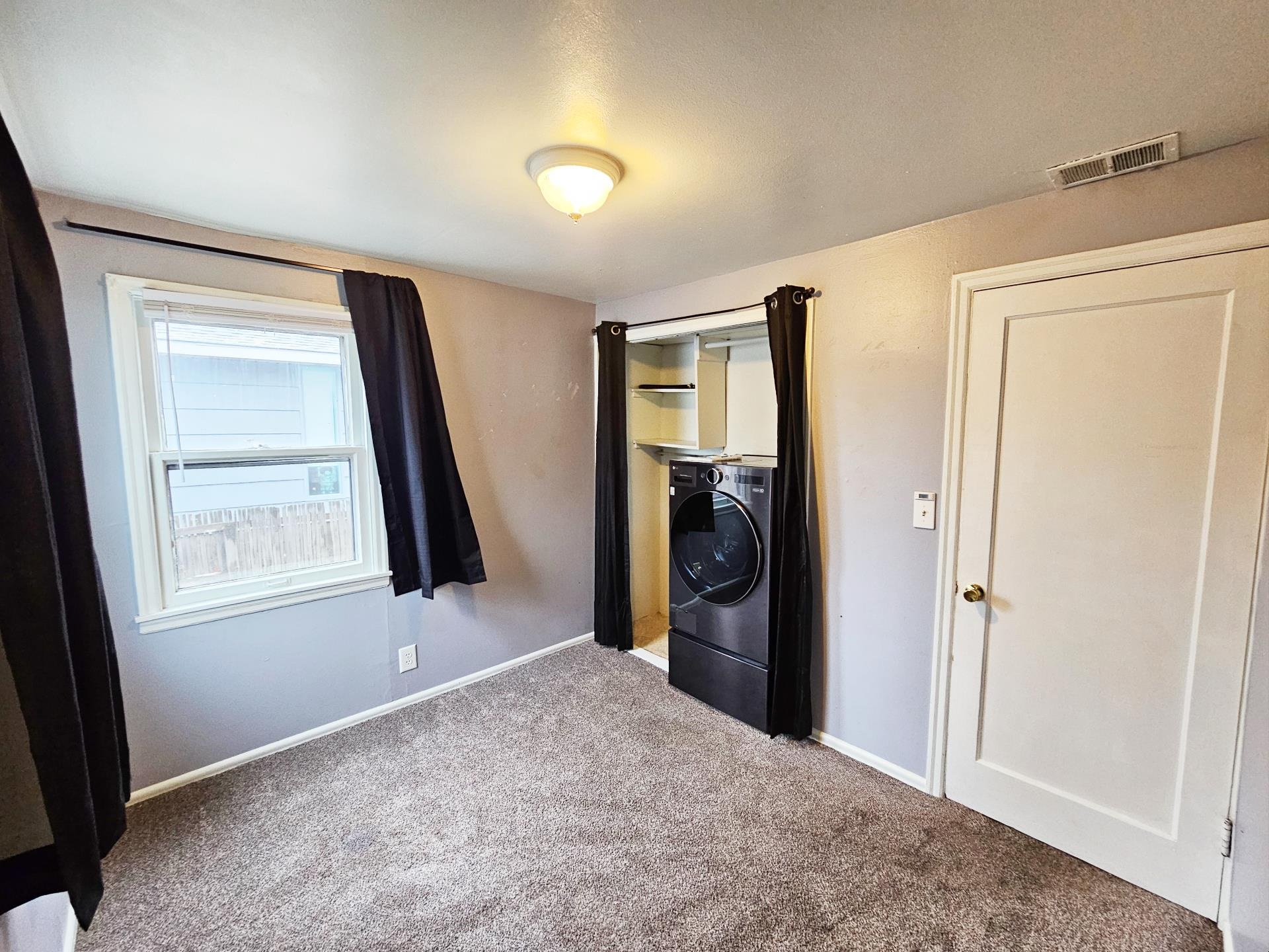 1024 East Queen Avenue Spokane, WA 99207 - Photo 9 of 11