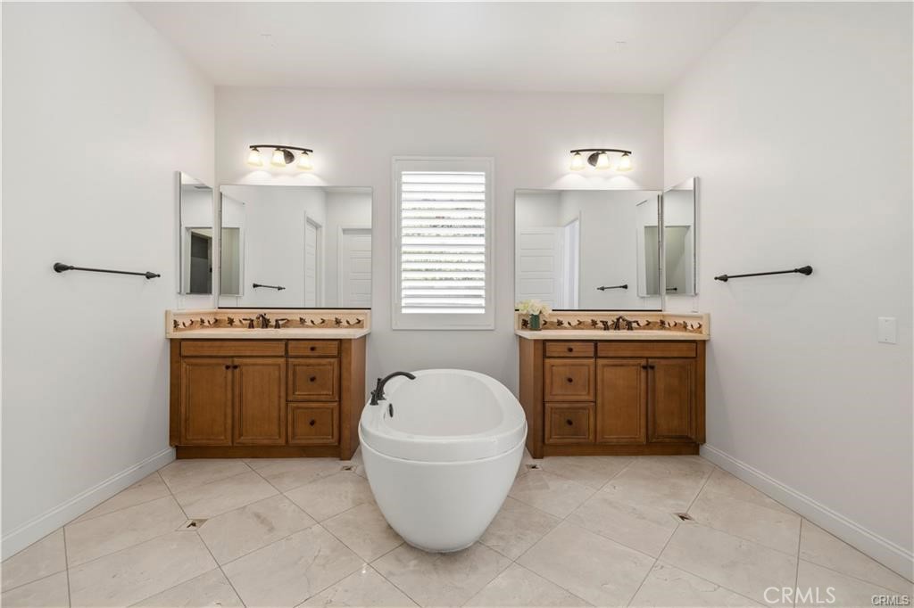24949 Old Stone Way Stevenson Ranch, CA 91381 - Photo 30 of 75