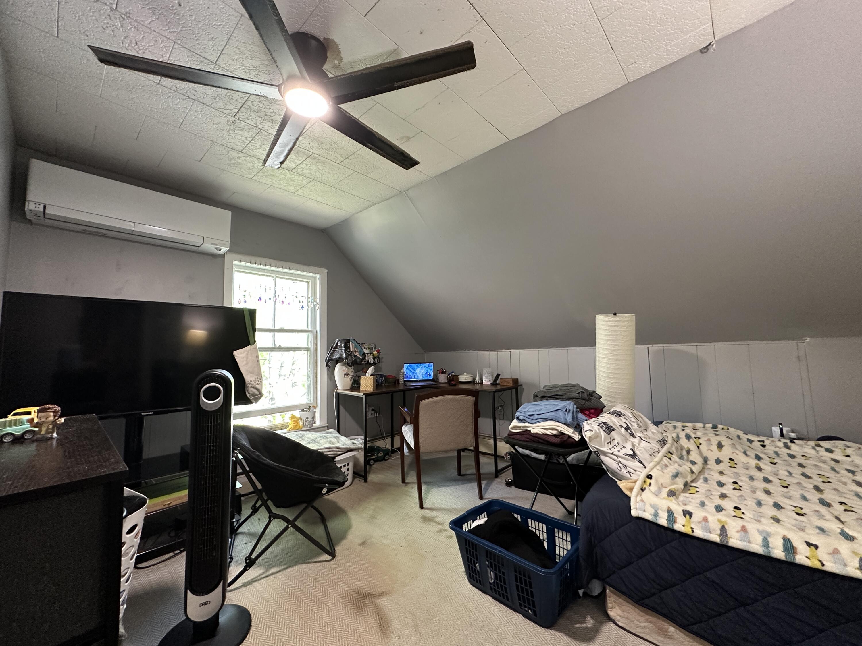 77 Main Street Fairfield, ME 04937 - Photo 22 of 32 Bedroom 3