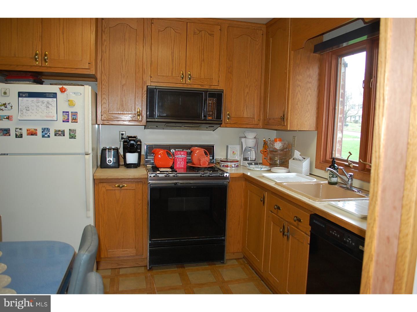 1541 Erbs Mill Road Blue Bell, PA 19422 - Photo 3 of 25 Gallery Image 3