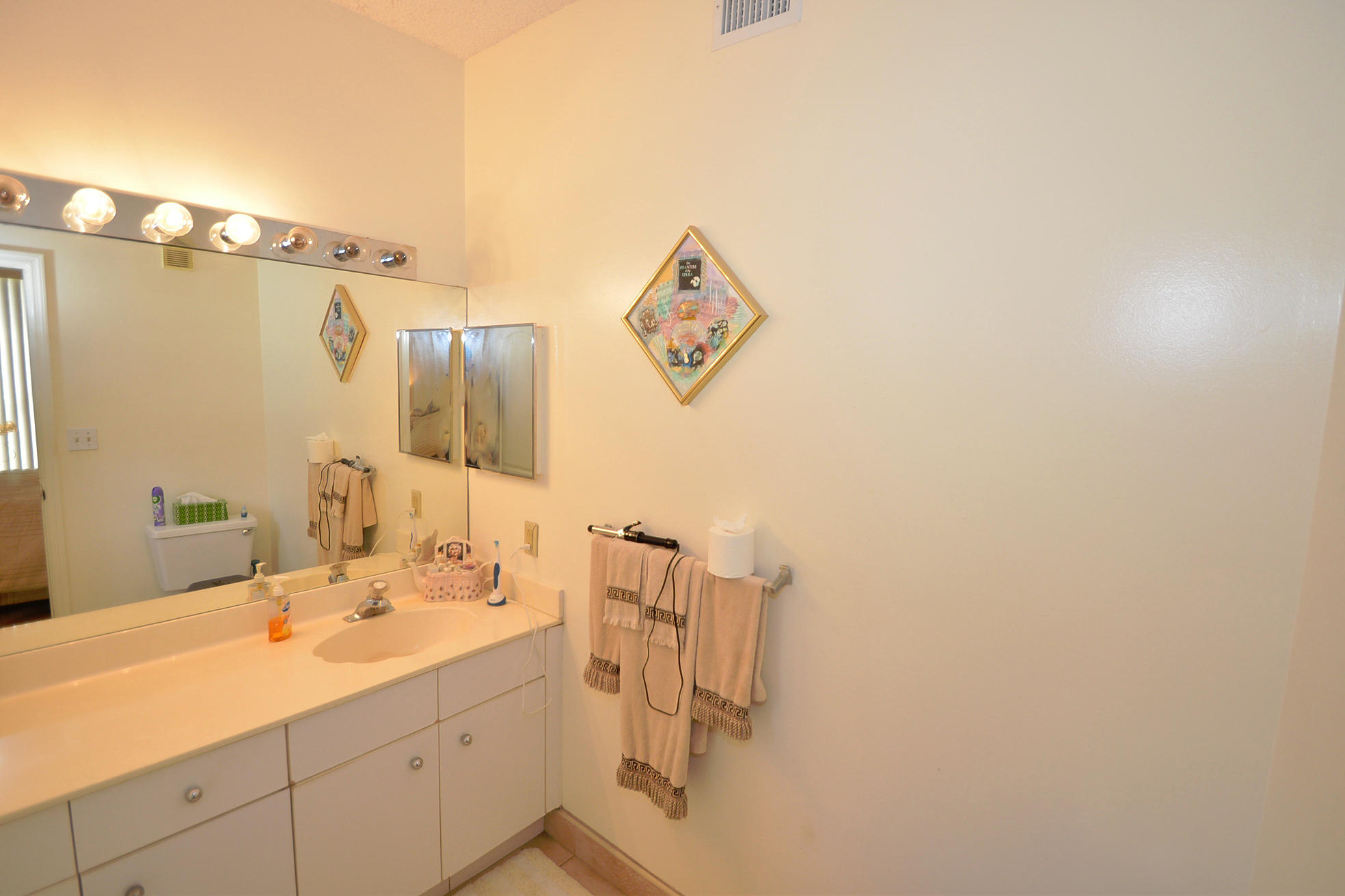 8742 Vía Reale, Unit 1 Boca Raton, FL 33496 - Photo 9 of 27 DSC_0109