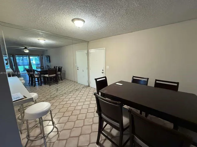 $178,000 | 5915 Washington Street, Unit 116, Hollywood, FL 33023