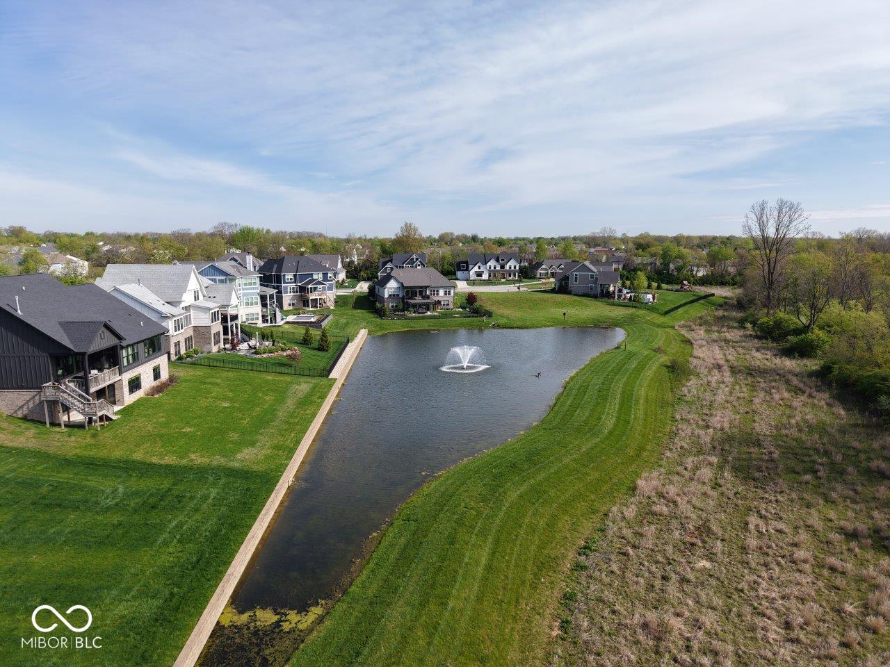 12662 Granite Ridge Circle Fishers, IN 46038 - Photo 4 of 10