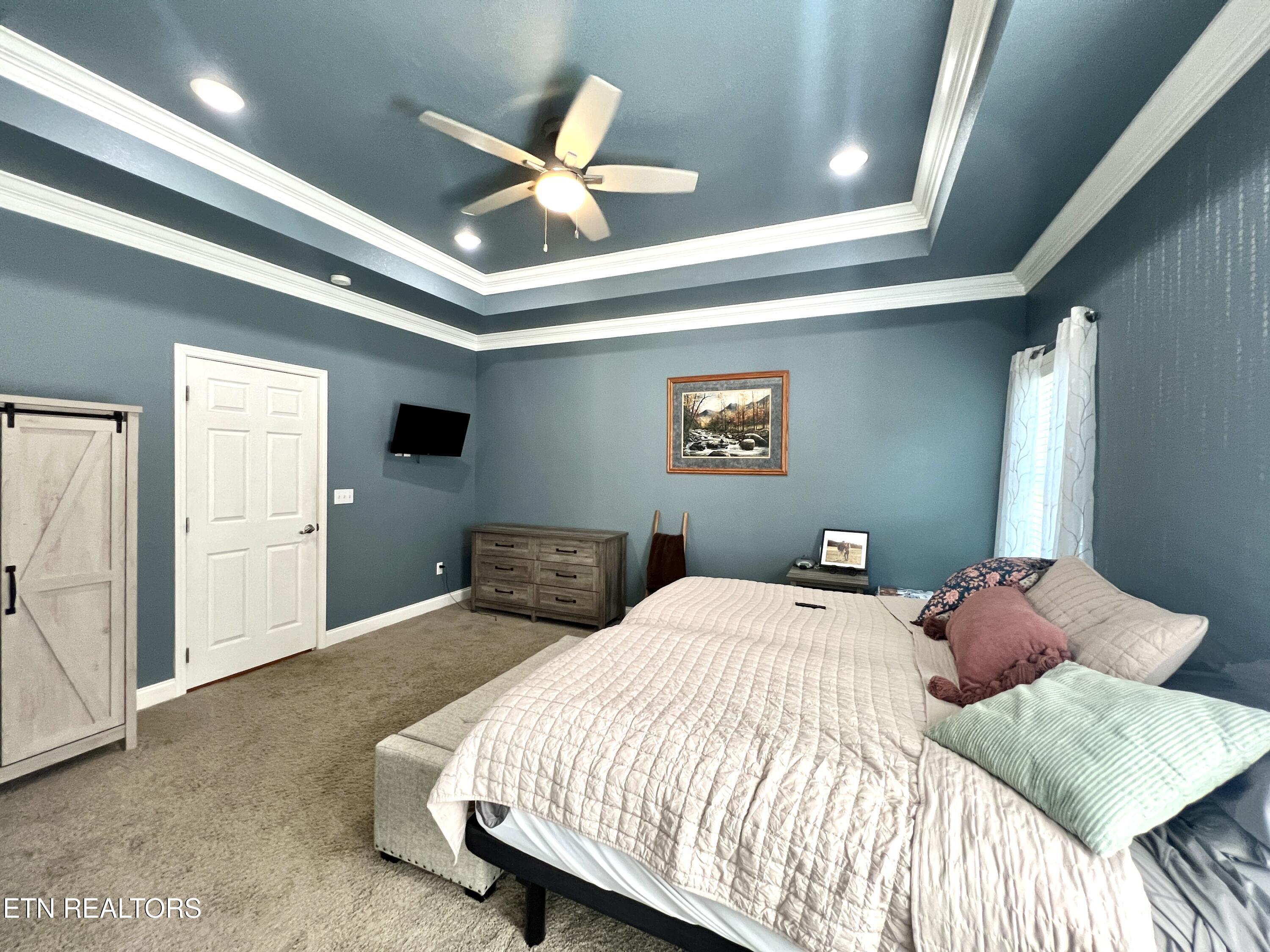 1329 Robert Ridge Road Sevierville, TN 37862 - Photo 23 of 59 20250617_221309129_iOS