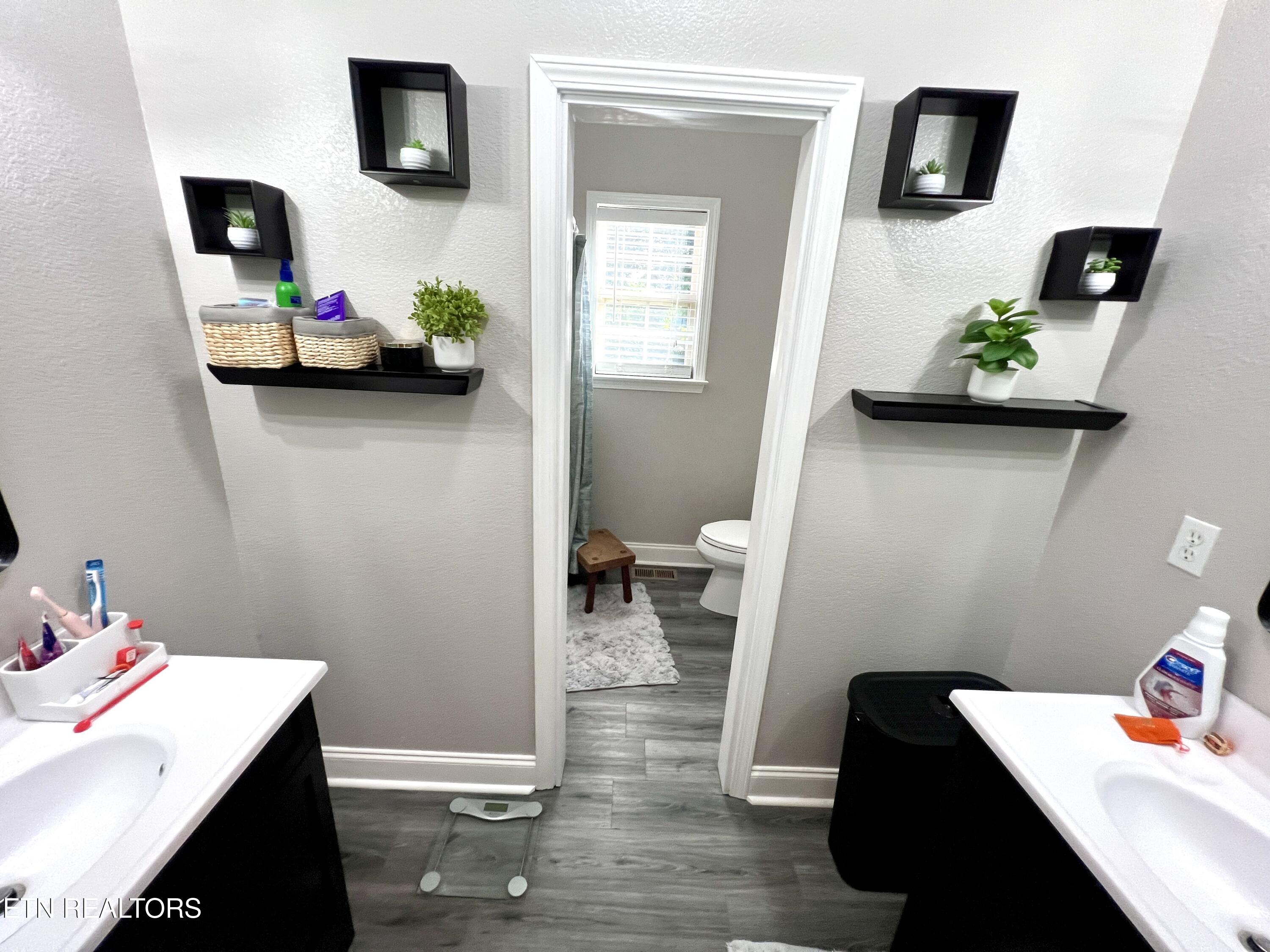 1329 Robert Ridge Road Sevierville, TN 37862 - Photo 31 of 59 20250617_222912155_iOS