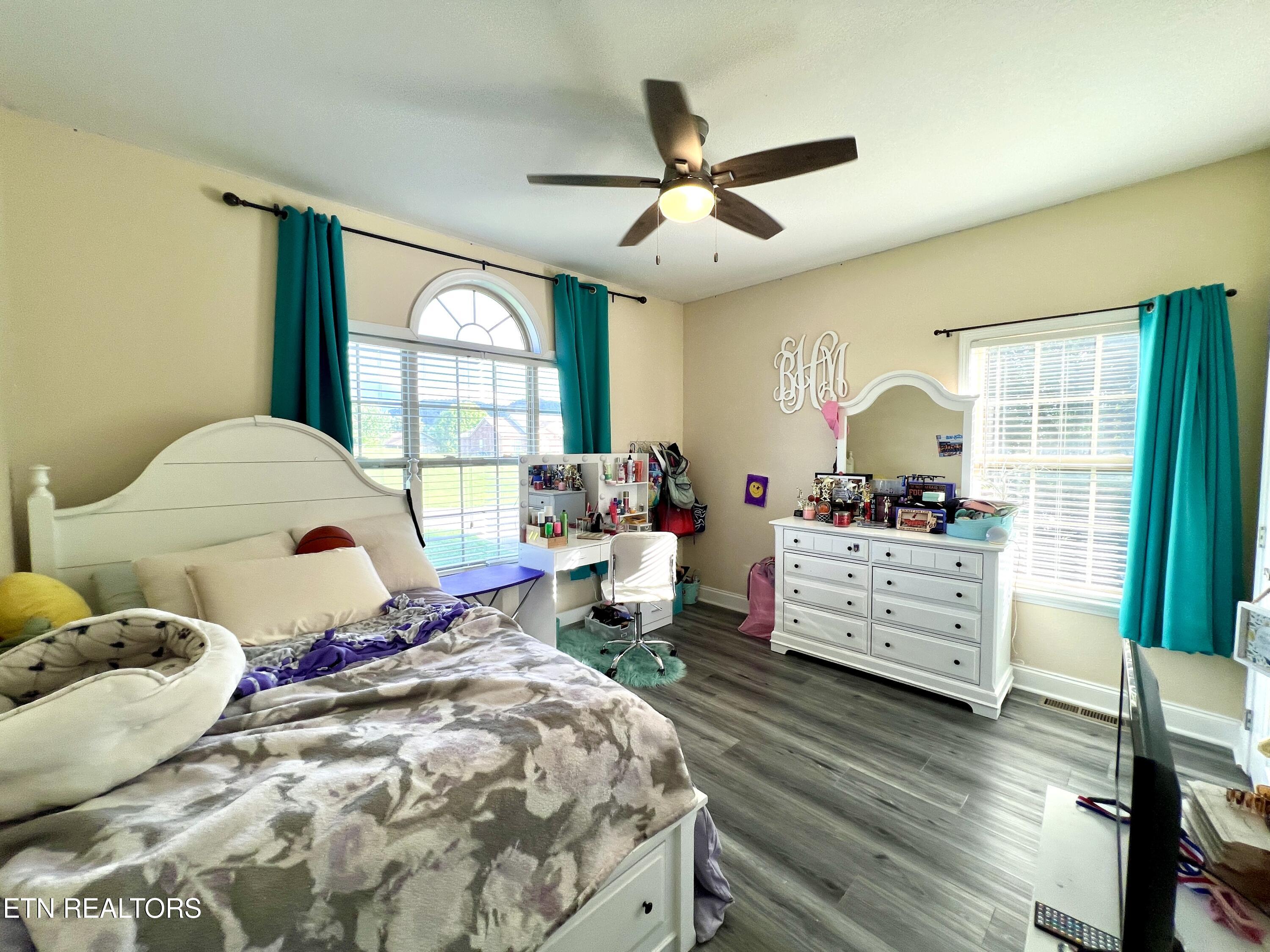 1329 Robert Ridge Road Sevierville, TN 37862 - Photo 34 of 59 20250617_223149146_iOS