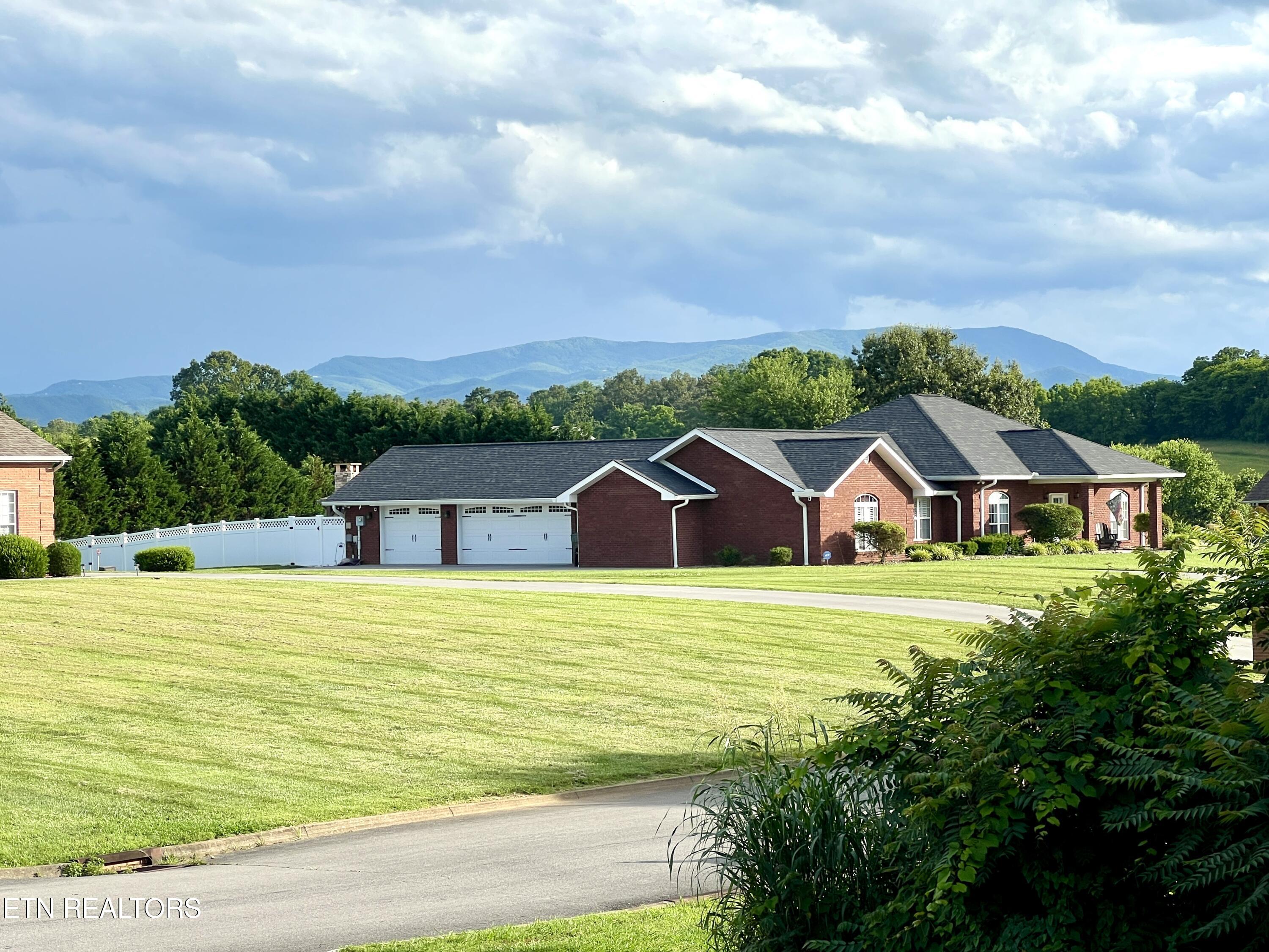 1329 Robert Ridge Road Sevierville, TN 37862 - Photo 42 of 59 20250617_224339866_iOS