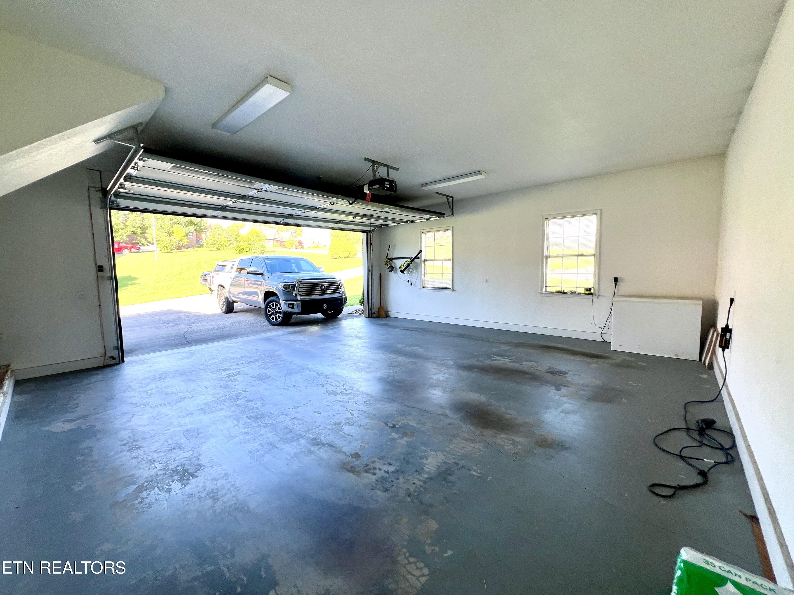 1329 Robert Ridge Road Sevierville, TN 37862 - Photo 56 of 59 20250617_221702778_iOS